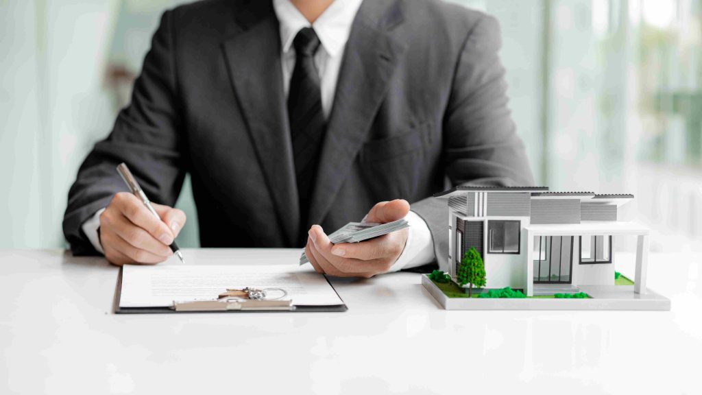 Why Hiring a Real Estate Lawyer in Dubai is Crucial for Property Security